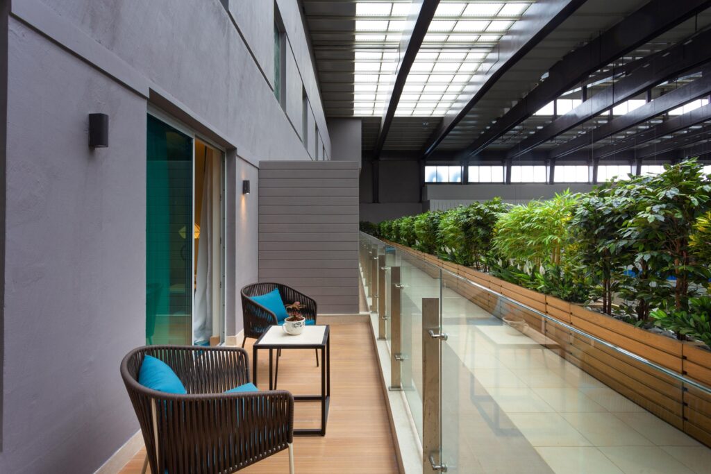 holiday-inn-express-and-suites-bengaluru-6700895286-3×2