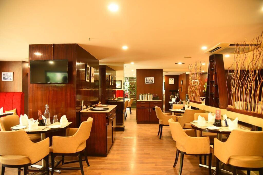 pic-royal-orchid-suites-bangalore-55