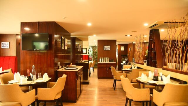 pic-royal-orchid-suites-bangalore-55